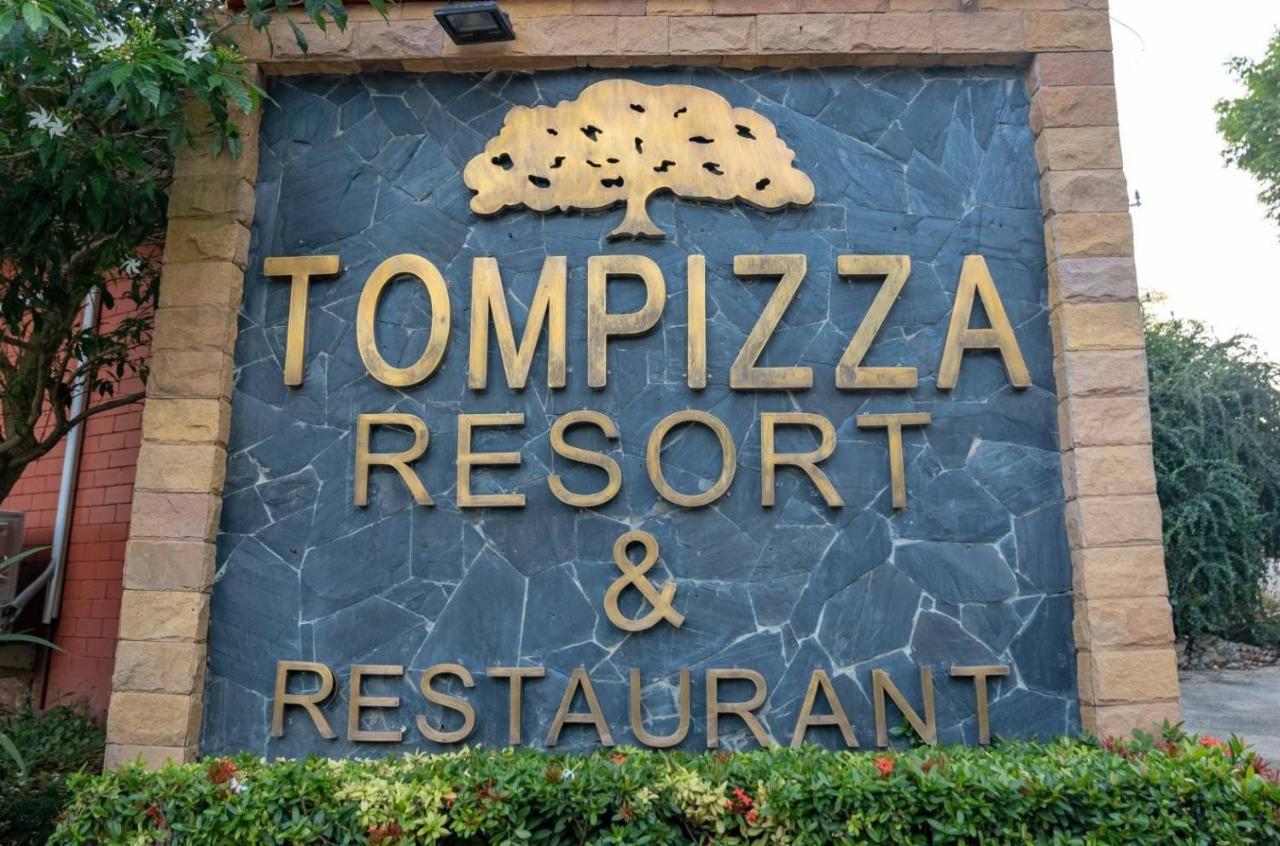 Tom Pizza Resort Koh Samet Buitenkant foto