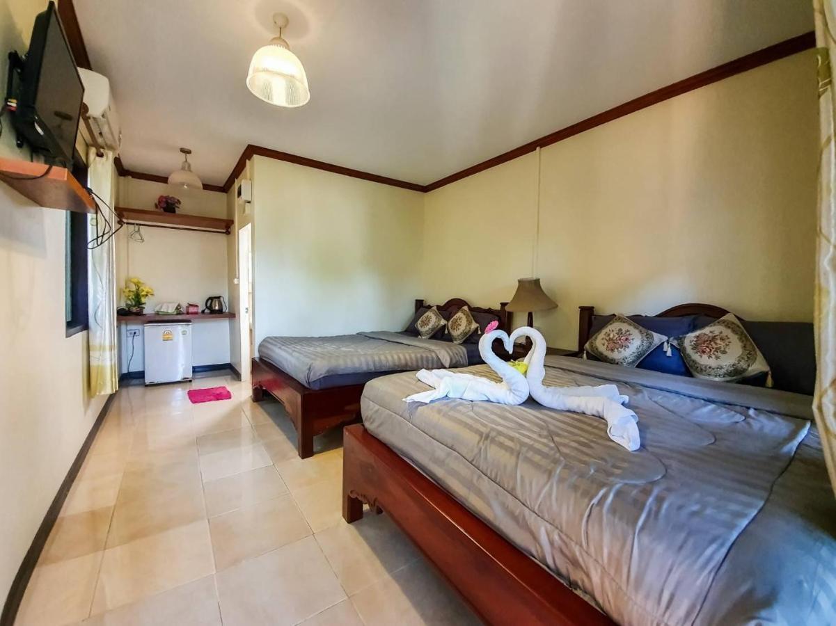 Tom Pizza Resort Koh Samet Buitenkant foto