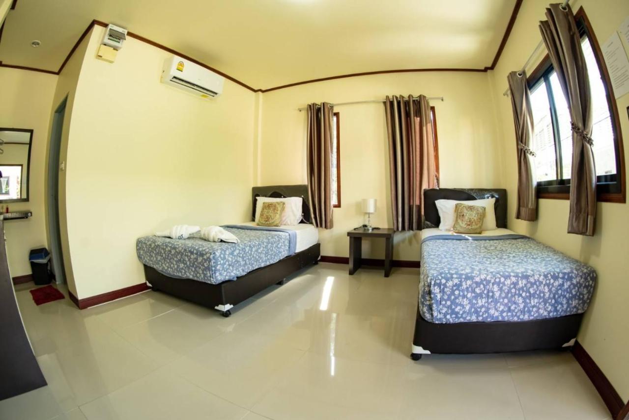 Tom Pizza Resort Koh Samet Buitenkant foto