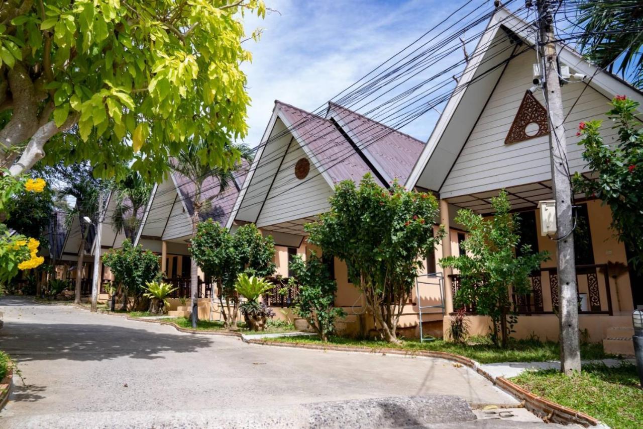 Tom Pizza Resort Koh Samet Buitenkant foto