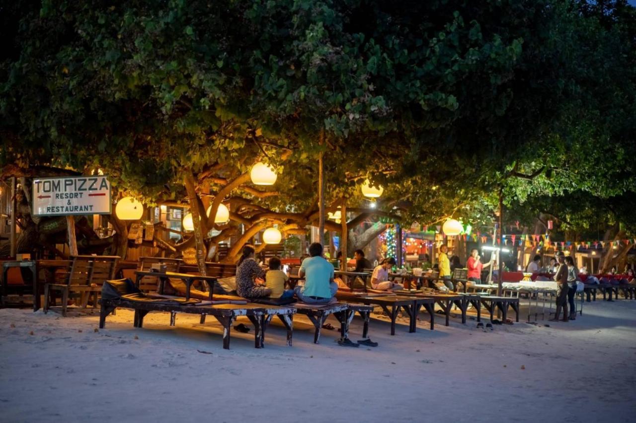 Tom Pizza Resort Koh Samet Buitenkant foto